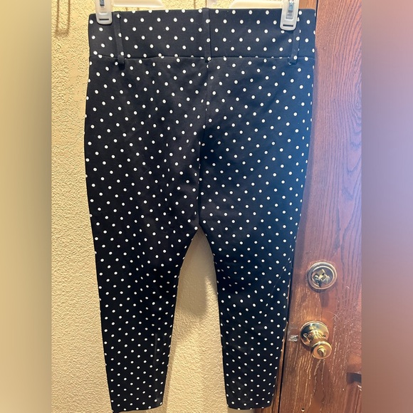 Torrid Retro Chic Cigarette Polka Dot Pants 00 - Picture 2 of 3